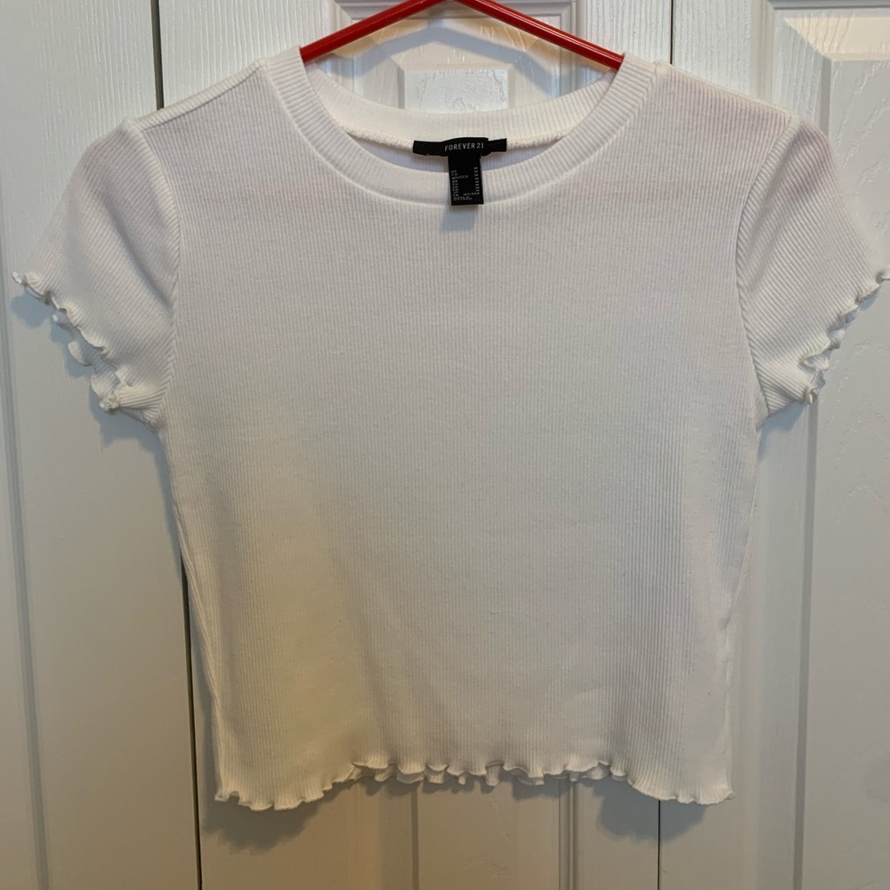 Ribbed White Crop Tee